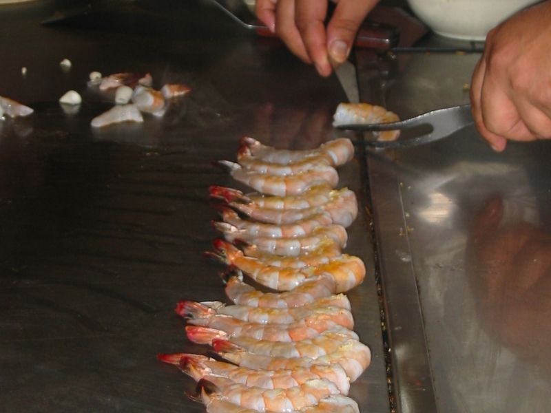 Hibachi chef demonstration