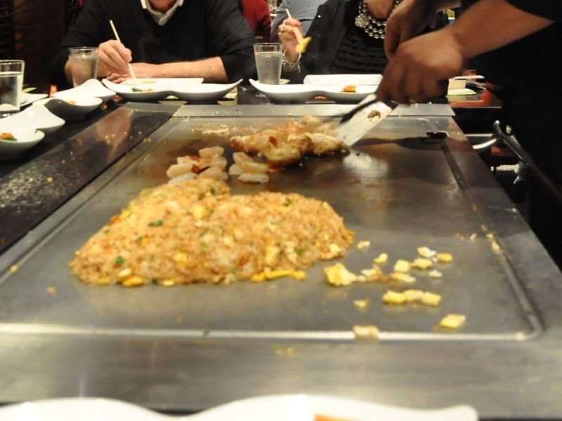 Hibachi chef demo